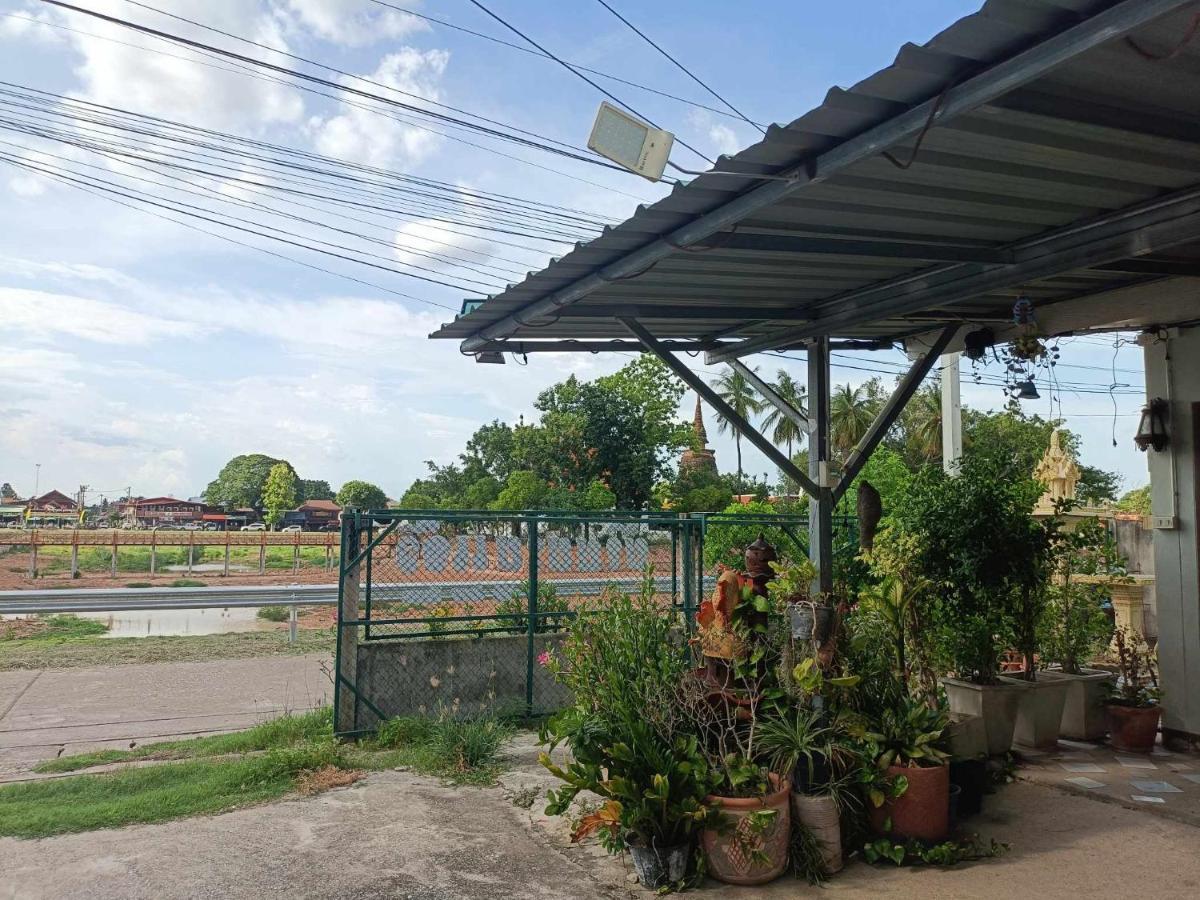 Yaijaew House Lägenhet Sukhothai Exteriör bild